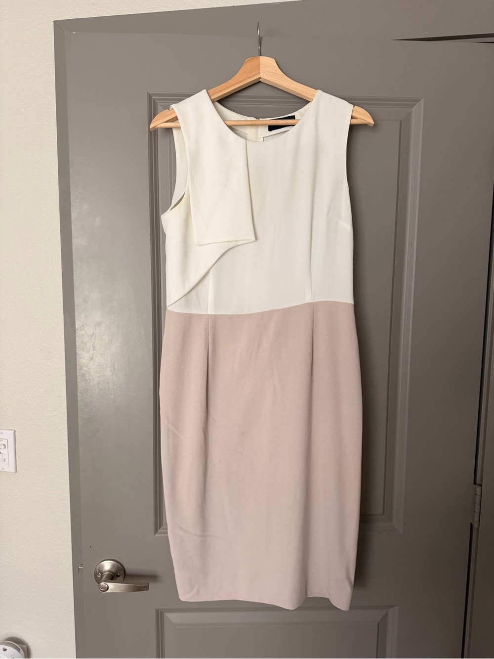 Sacoor Brothers Ivory Blush Colorblock Sheath Dress Size M